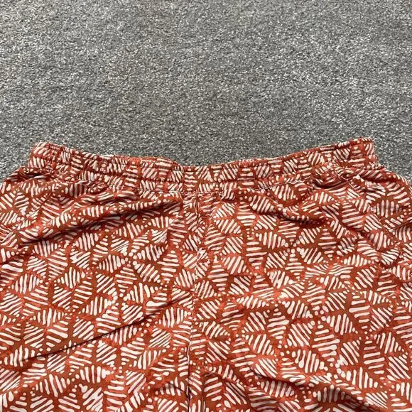 Patagonia Shorts Adult Extra Small XS Orange Geometric Nylon Baggies 4 in Ladies - Picture 3 of 9